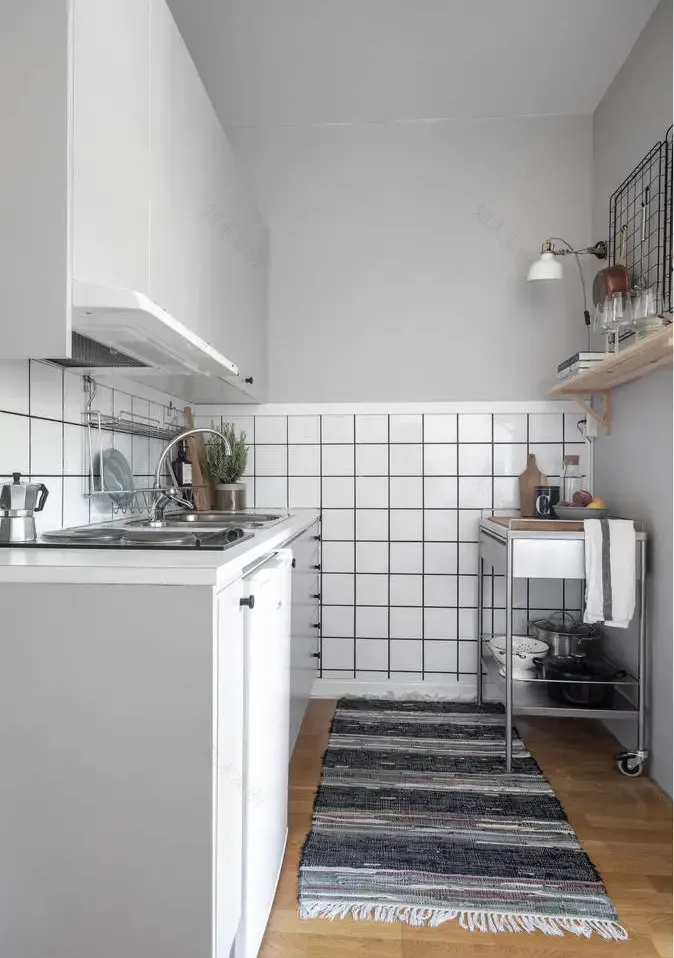 19m²瑞典小户型工作室,设计巧妙空间不压抑-6