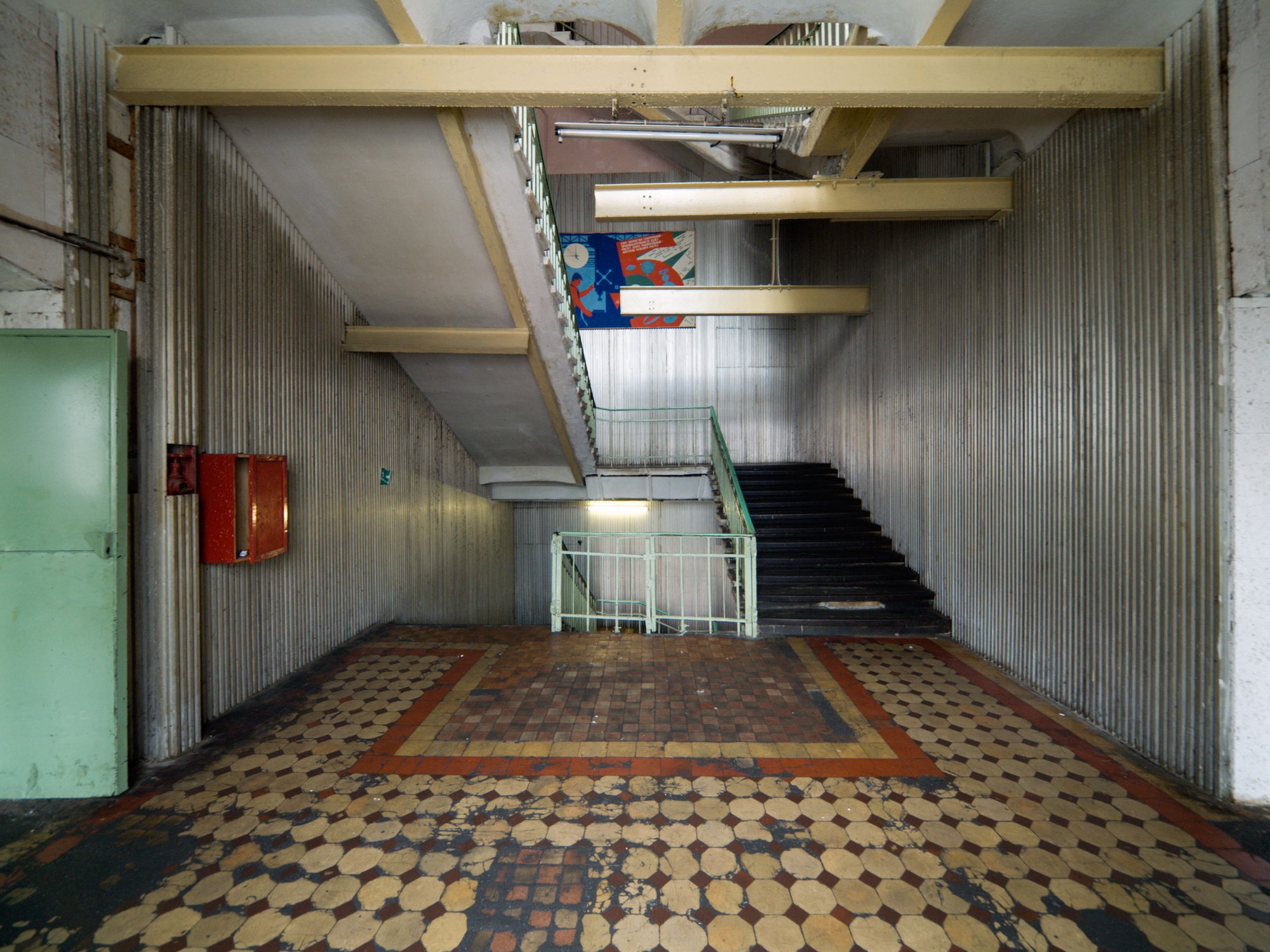 Lootch ← Works ← Henley Halebrown-7