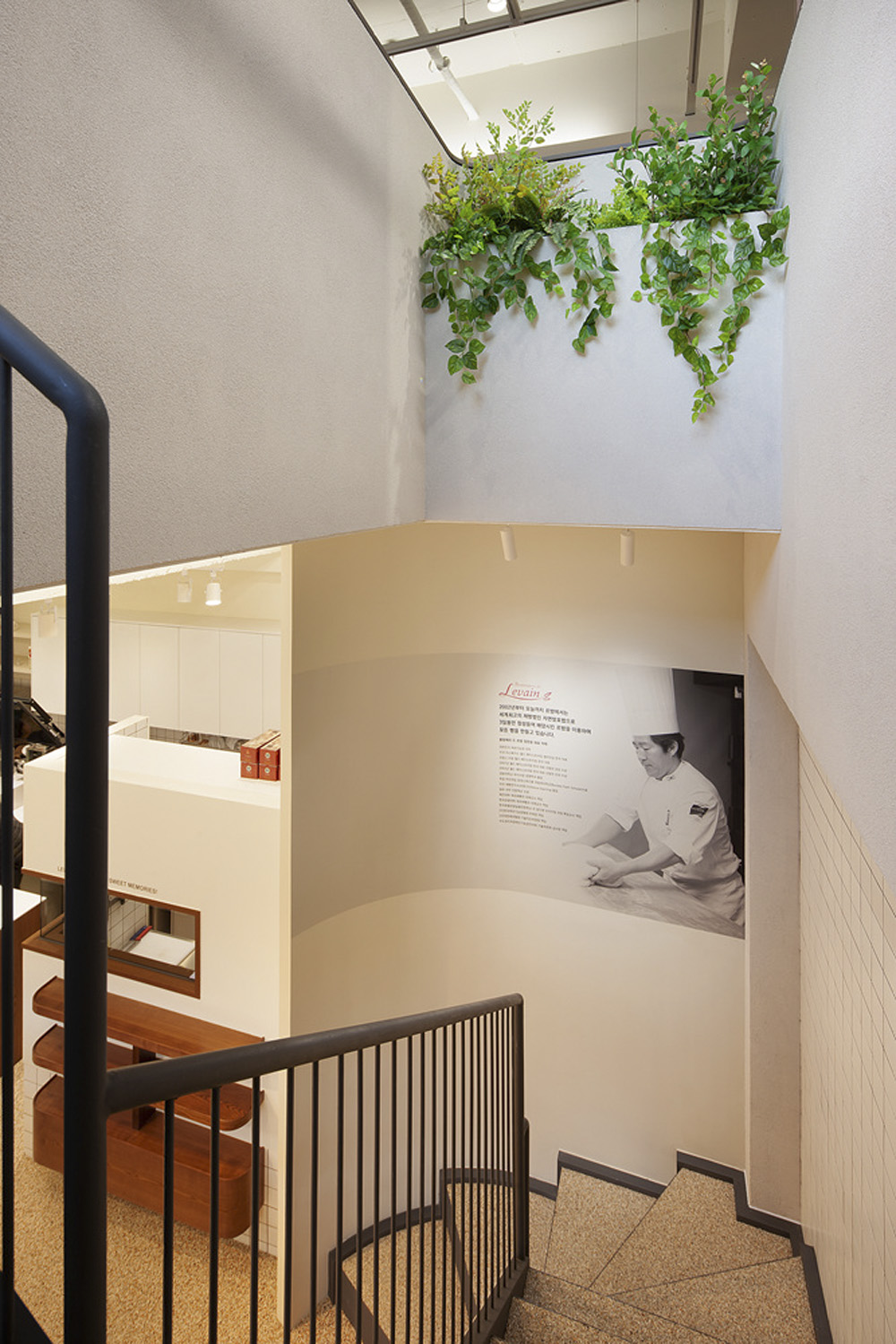 白色与木质的优雅结合 | 57 平米现代简约贝壳装饰设计-23