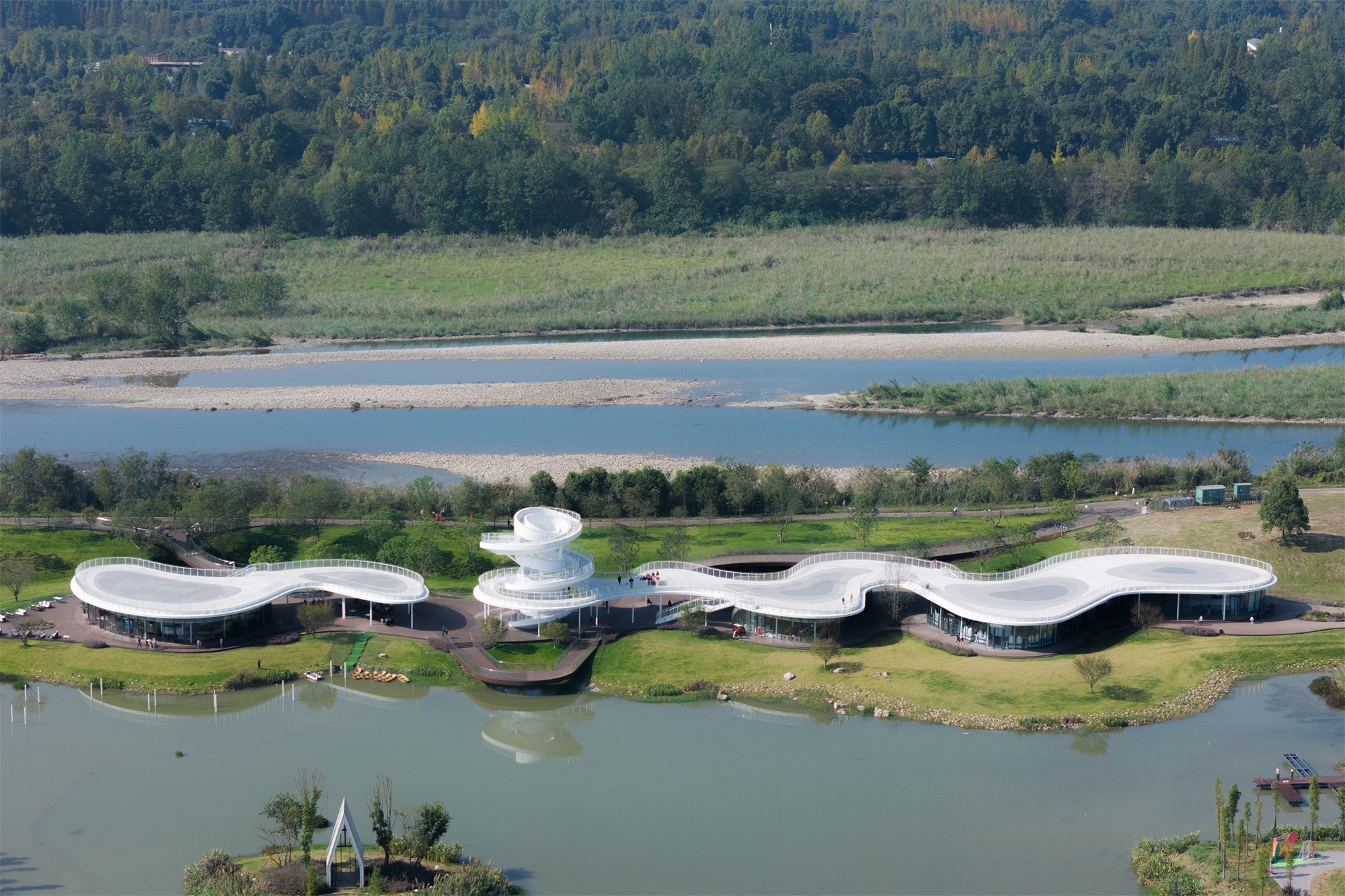 凫岛  鲁家滩湿地公园商业服务中心丨中国成都丨MUDA慕达建筑-12