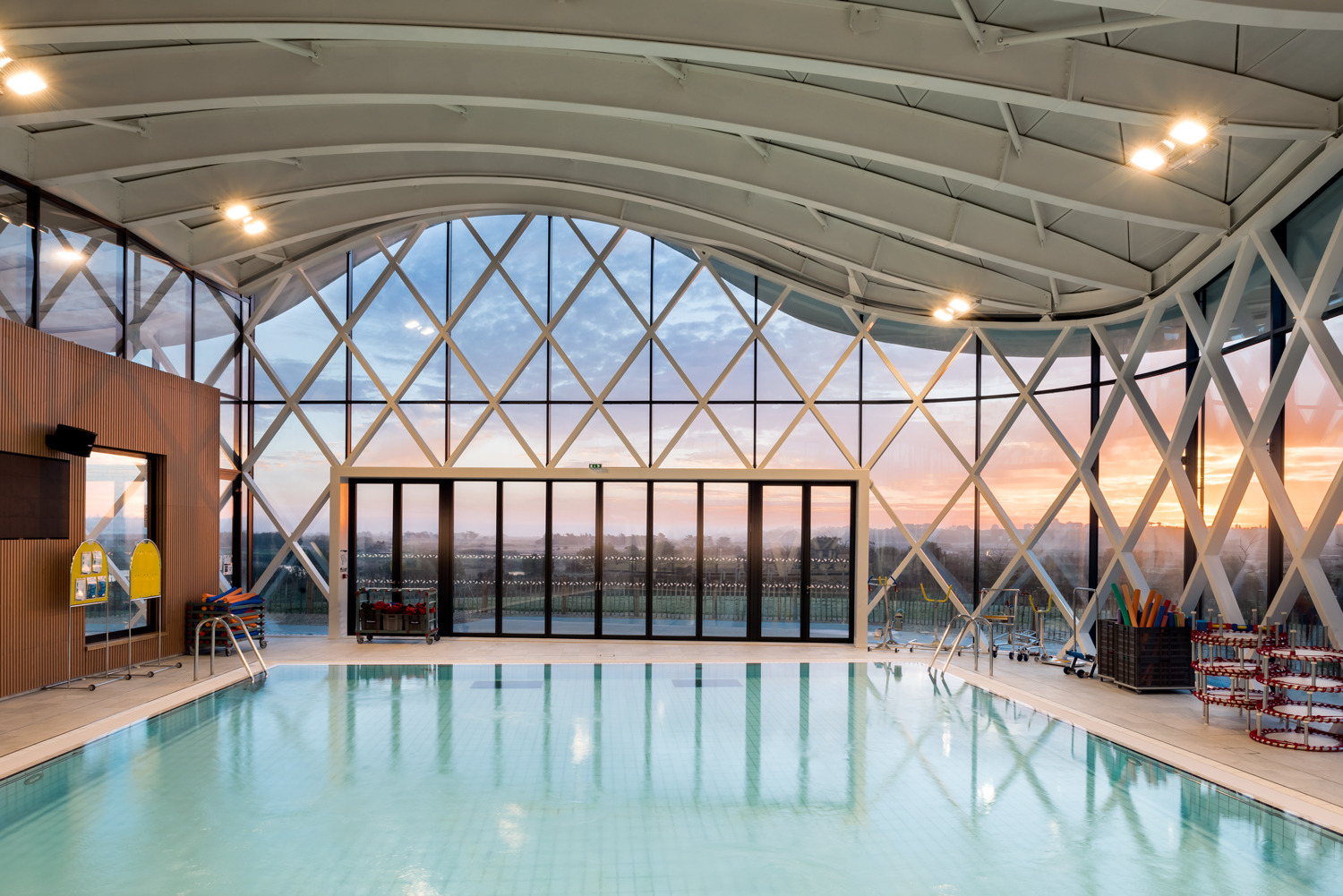 体育馆丨MultiplexeAquatique-11