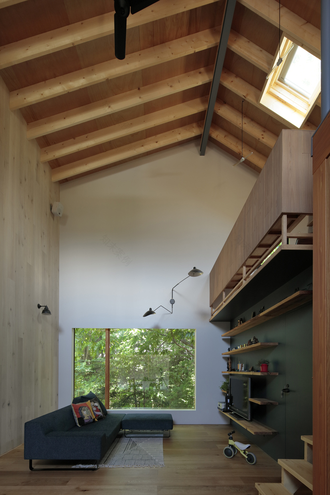 山梨县移居屋的温暖“边缘空间”-41