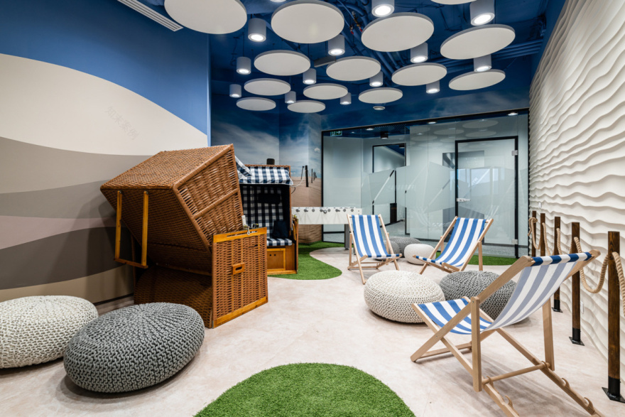 波兰 Neuca 总部办公空间-20