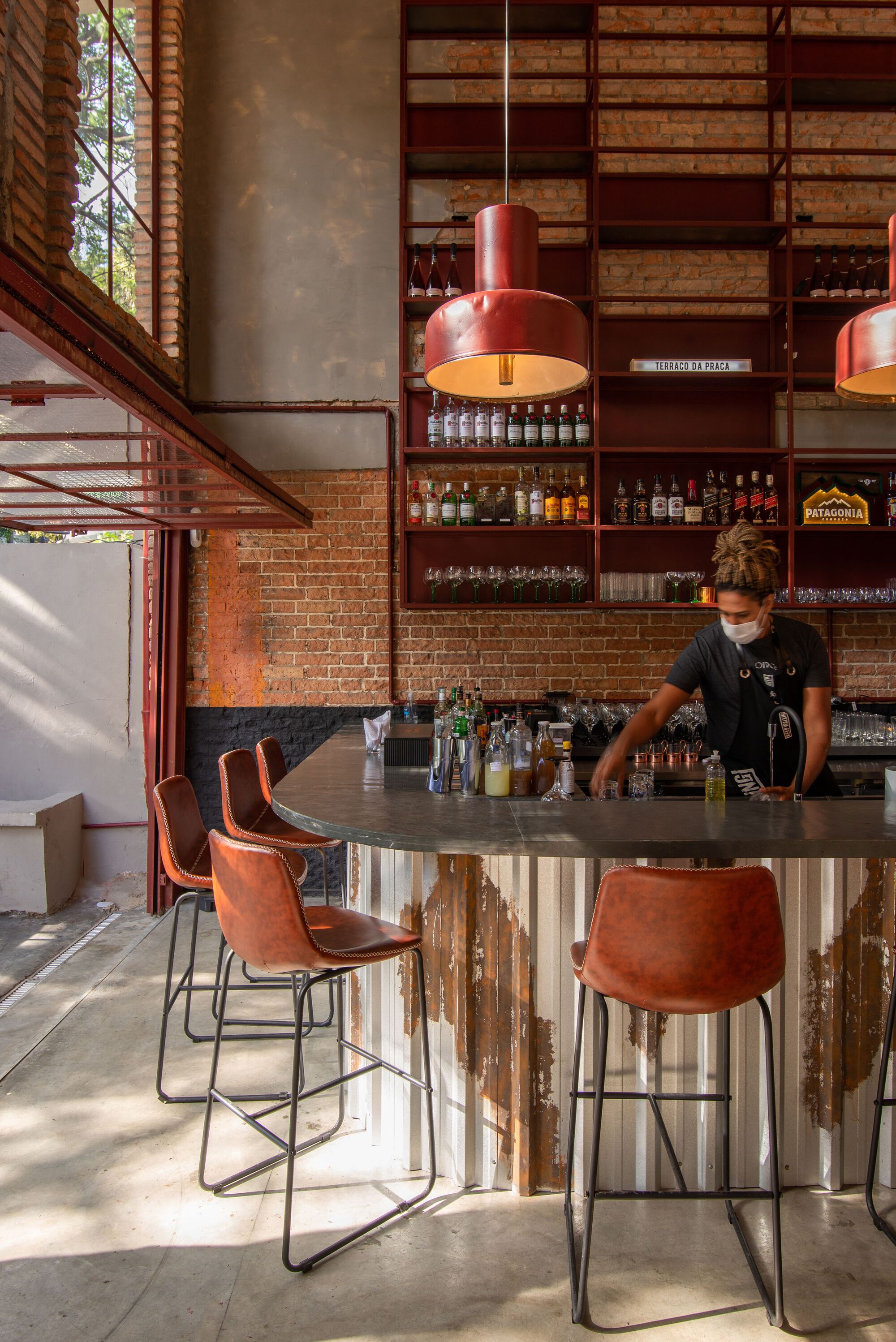 坎布伊另一家酒吧丨巴西丨Estúdio Mangava-10