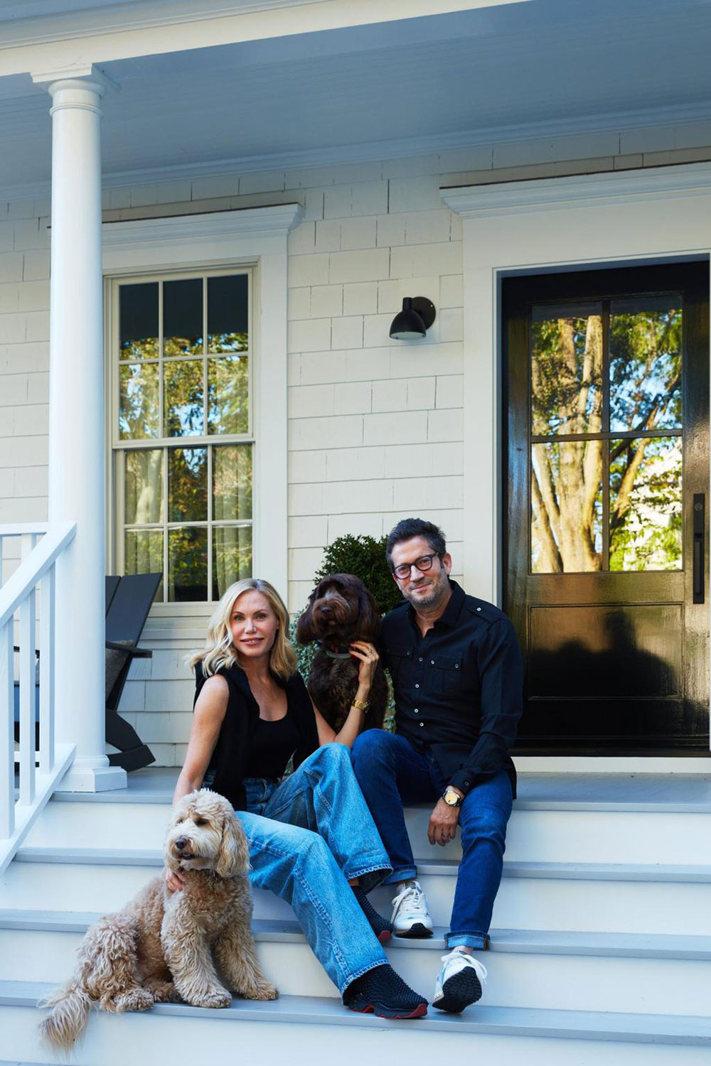 清爽蓝灰空间 | Connecticut 乡村别墅的时尚内饰设计-20