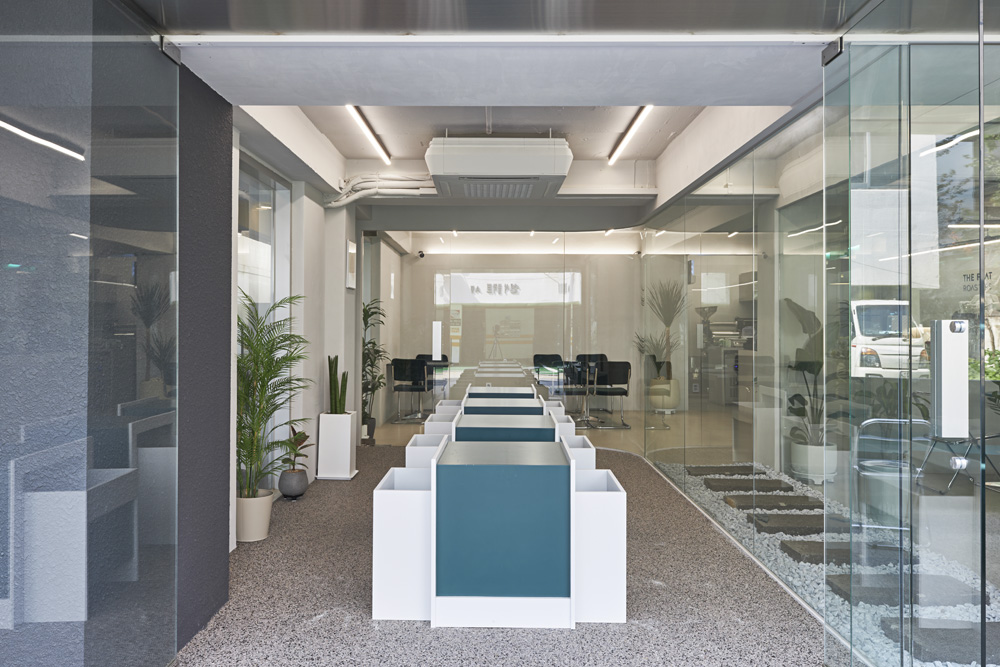 绿色环保，现代简约的 24 小时咖啡厅设计-3