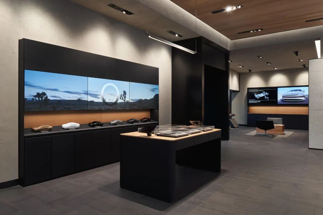 Lucid Motors 电动汽车体验店丨加拿大温哥华丨GAVEL INC.-6