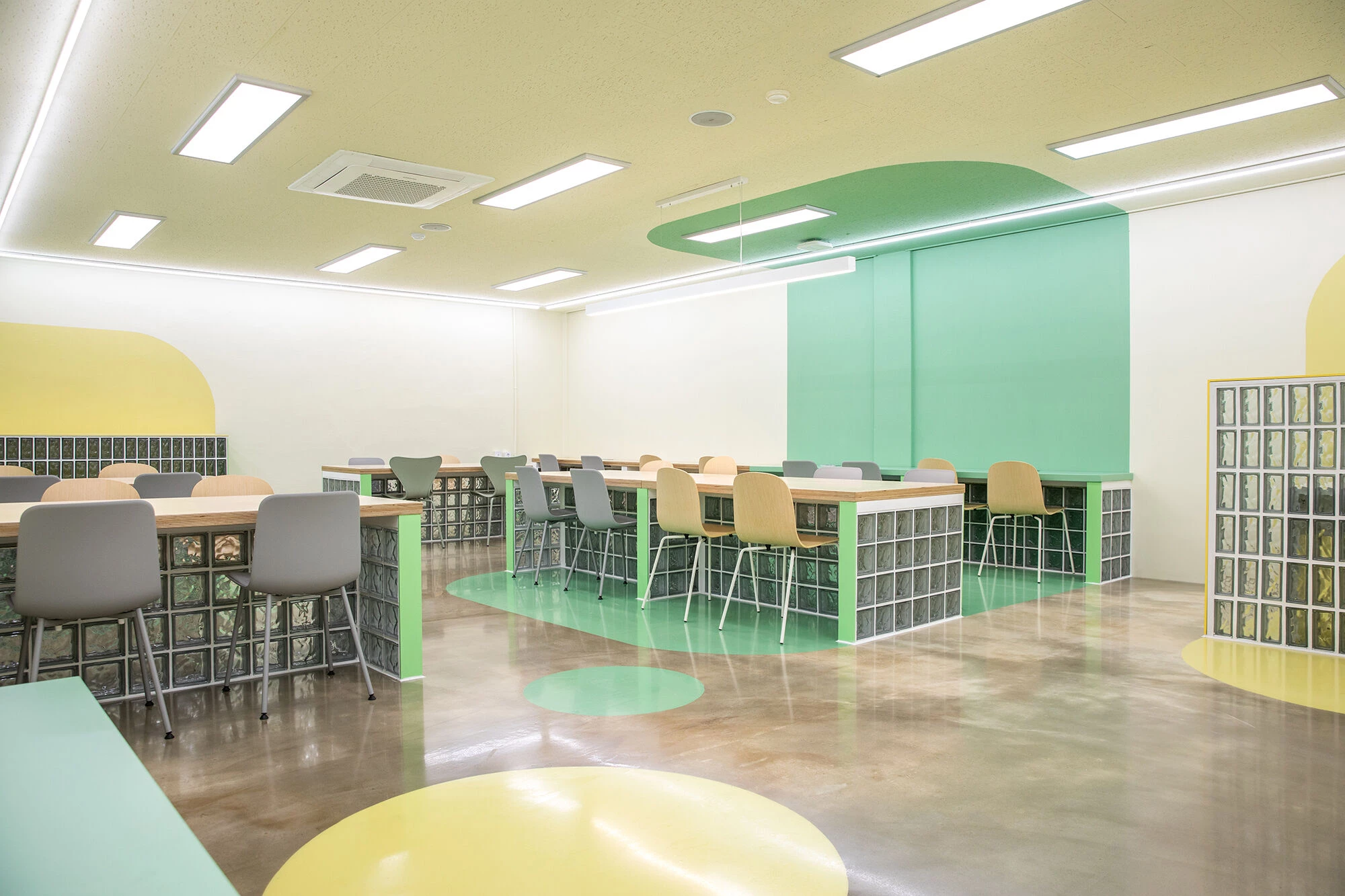 玻璃砖房间丨韩国首尔丨G,O Architecture-19