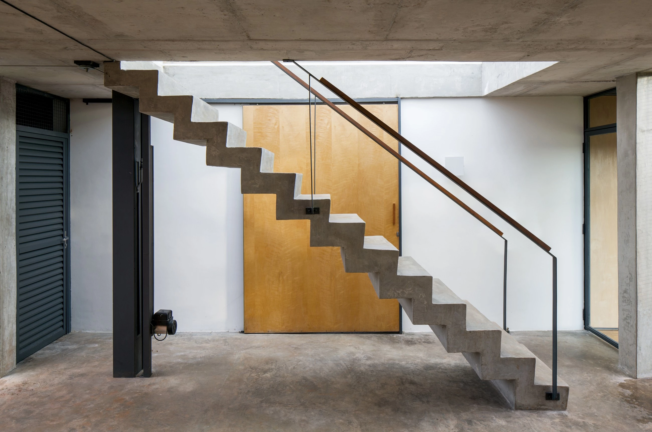 巴西 Itahye 住宅 | Apiacás Arquitetos 的街景与自然共生设计-25