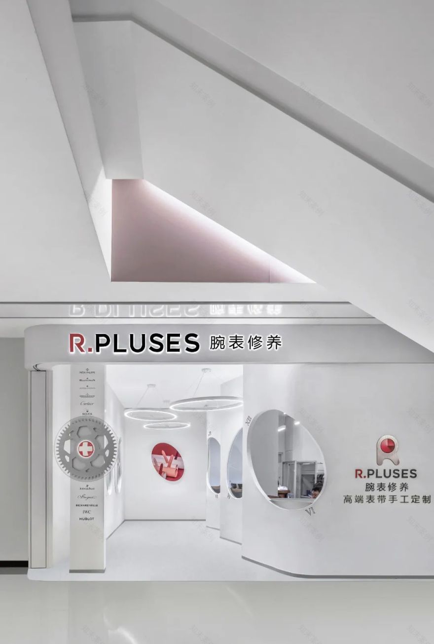 【604期】写实版《记忆的永恒》,钟表维修行业匠人的初心体验店-22