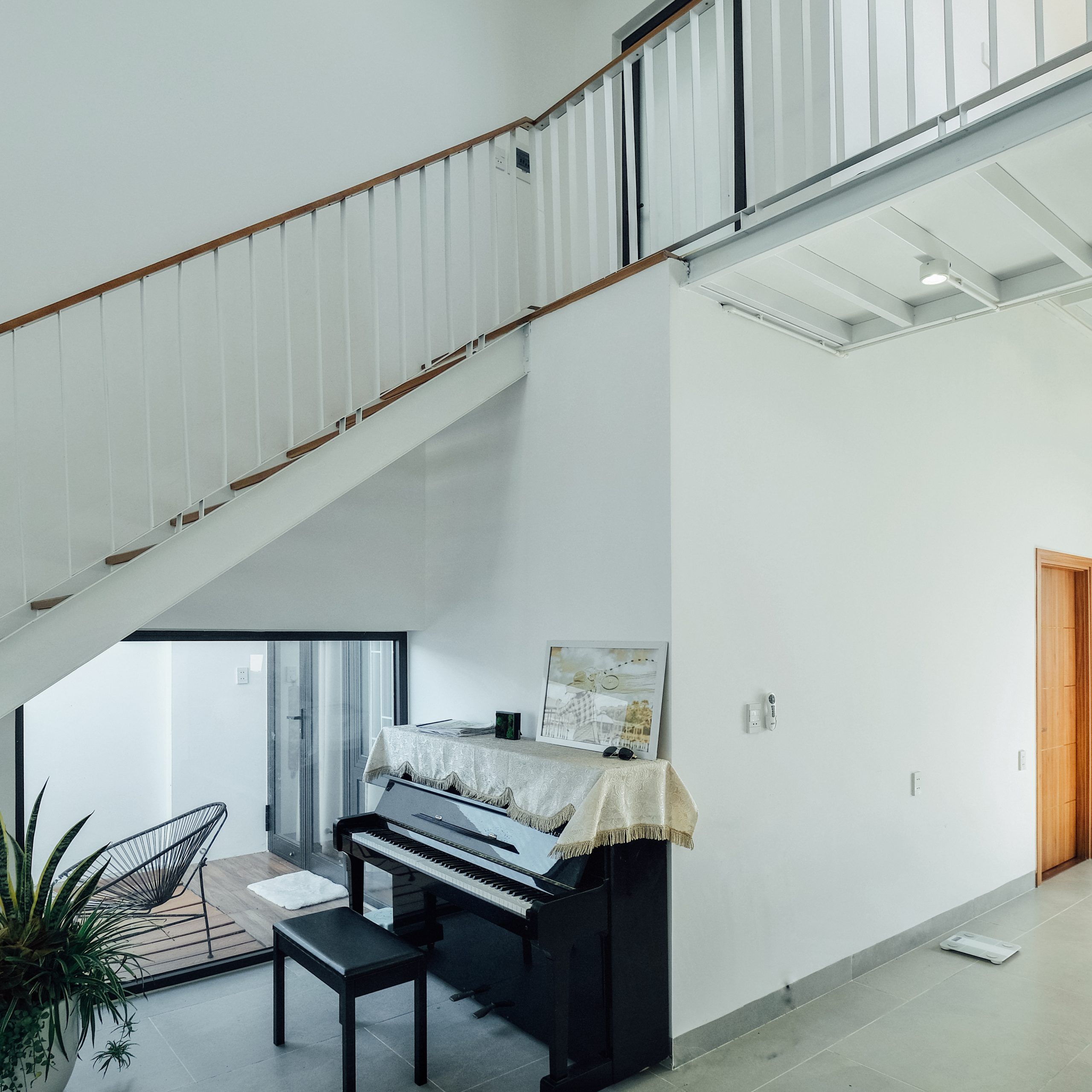 绿意盎然的四口之家-34