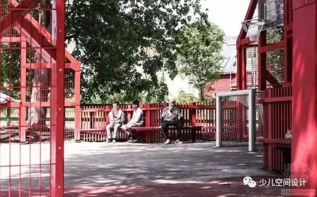 改造后的丹麦Torup社区校园景观-25