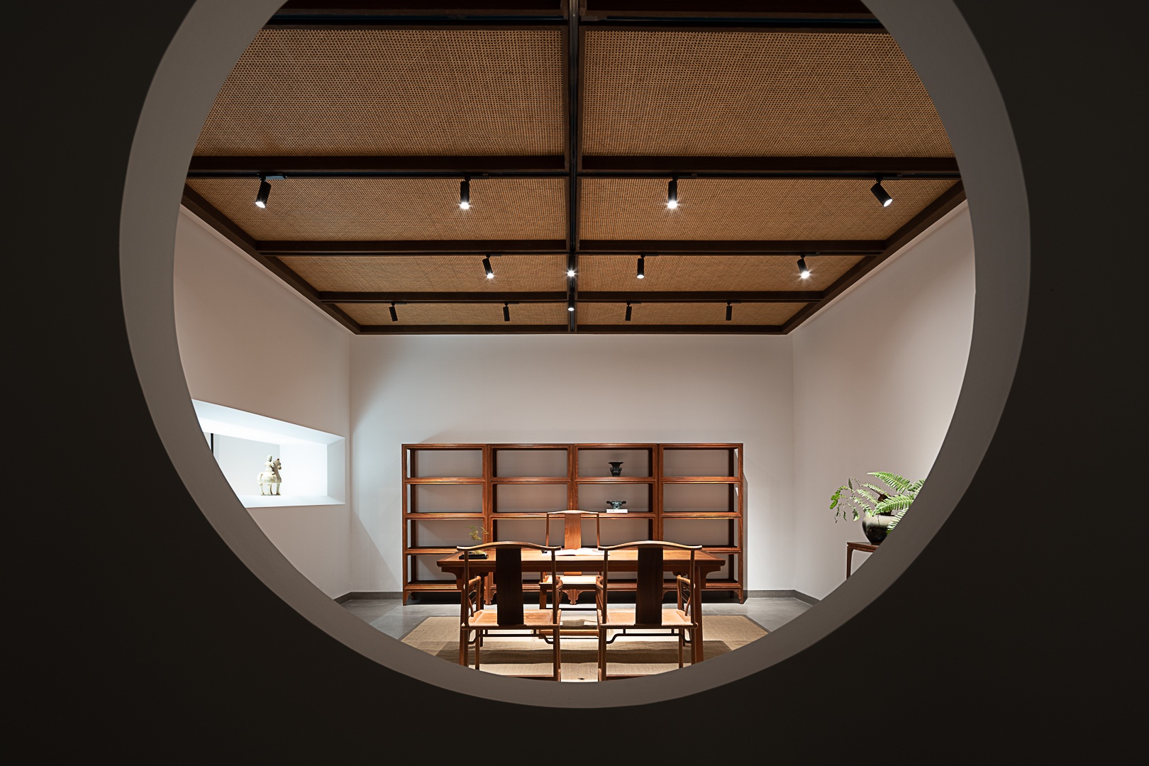 艺盟百胜旗舰店丨中国苏州丨尤格空间设计事务所-31