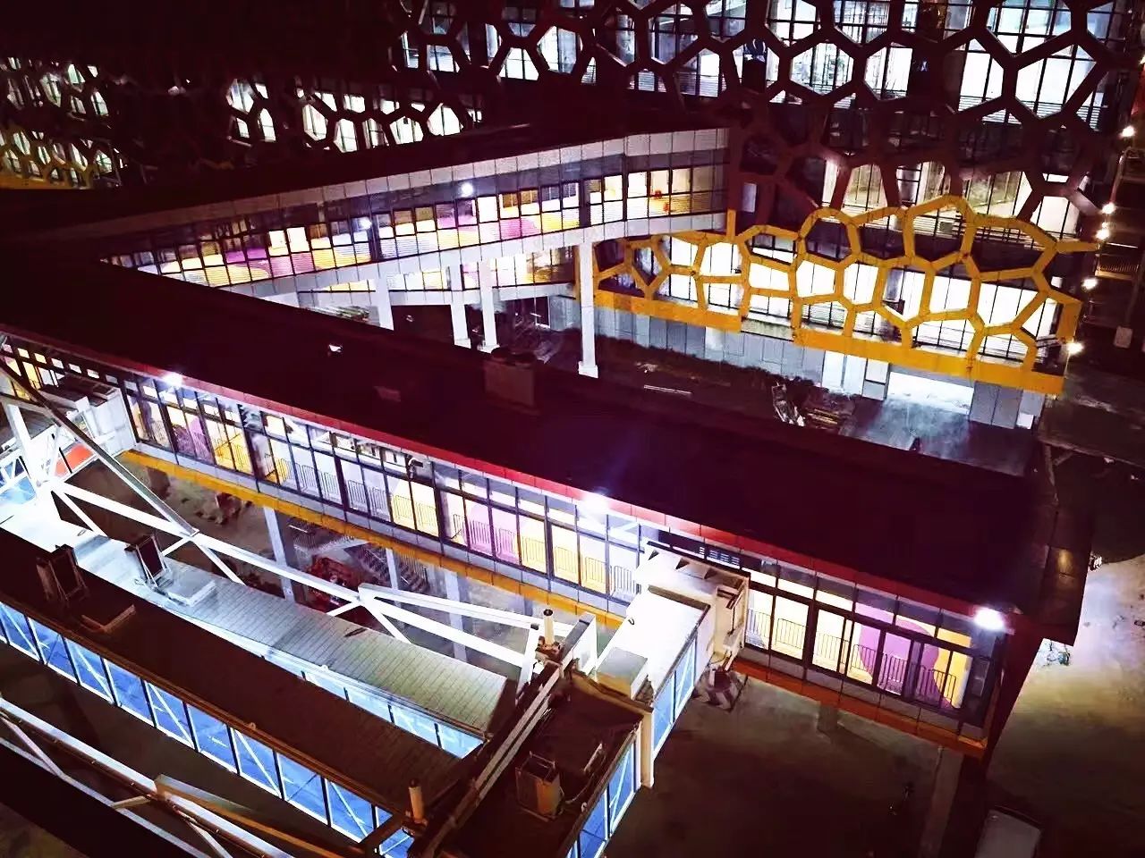 深圳首次丨世界级邮轮母港首泊成功！-39