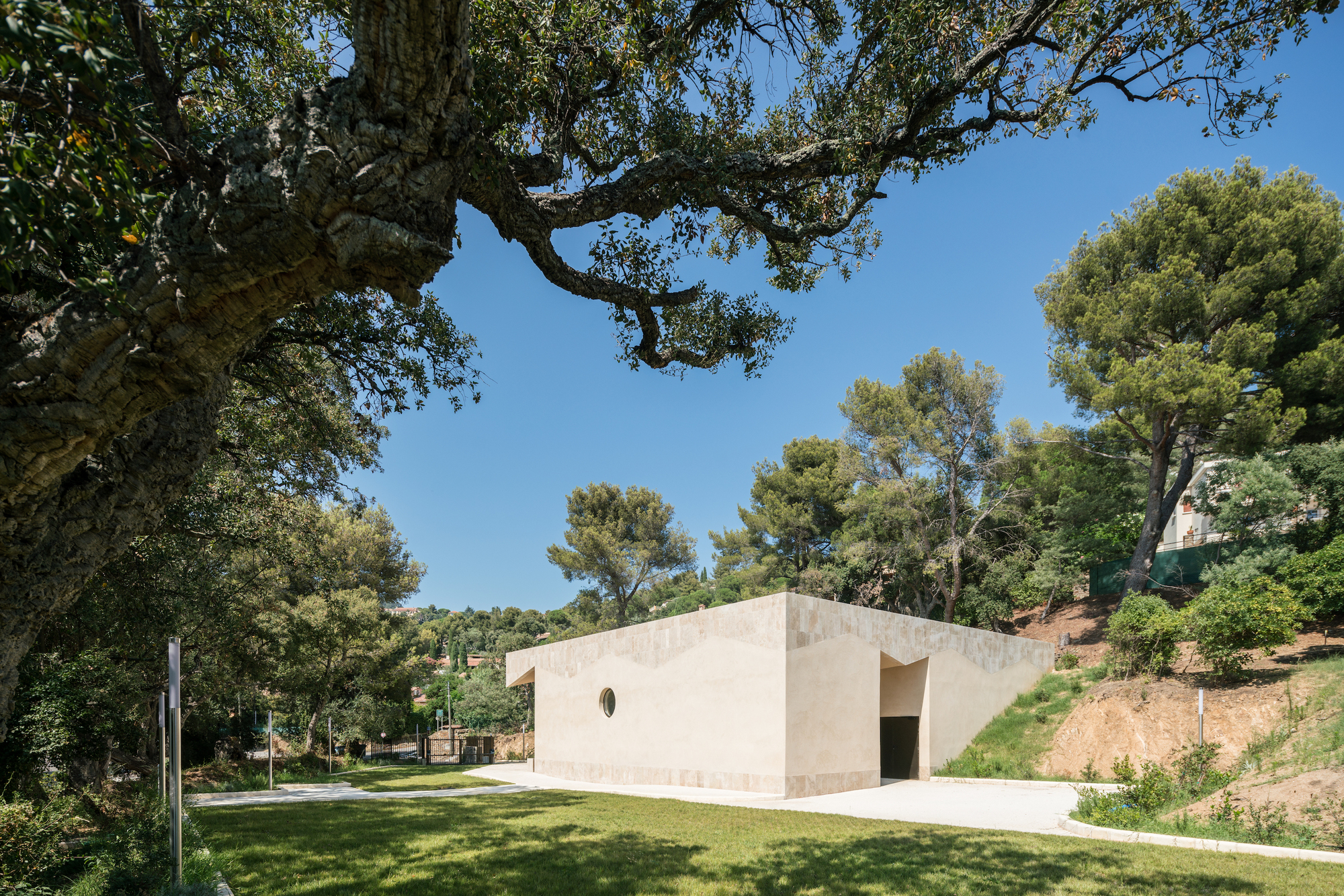 BormeslesMimosas 殡仪馆丨法国丨Baito Architectes-28