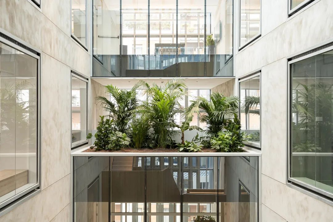 LYBRA办公综合体：亲自然的绿色中庭-3