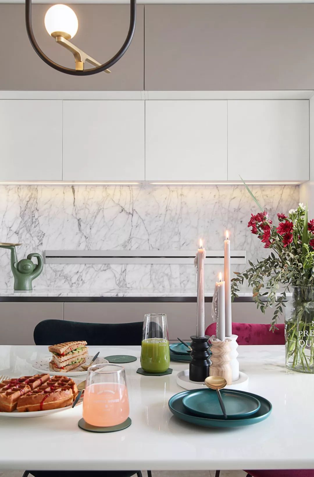 《锦色》——民航机长与轻食店主的色彩之家-51