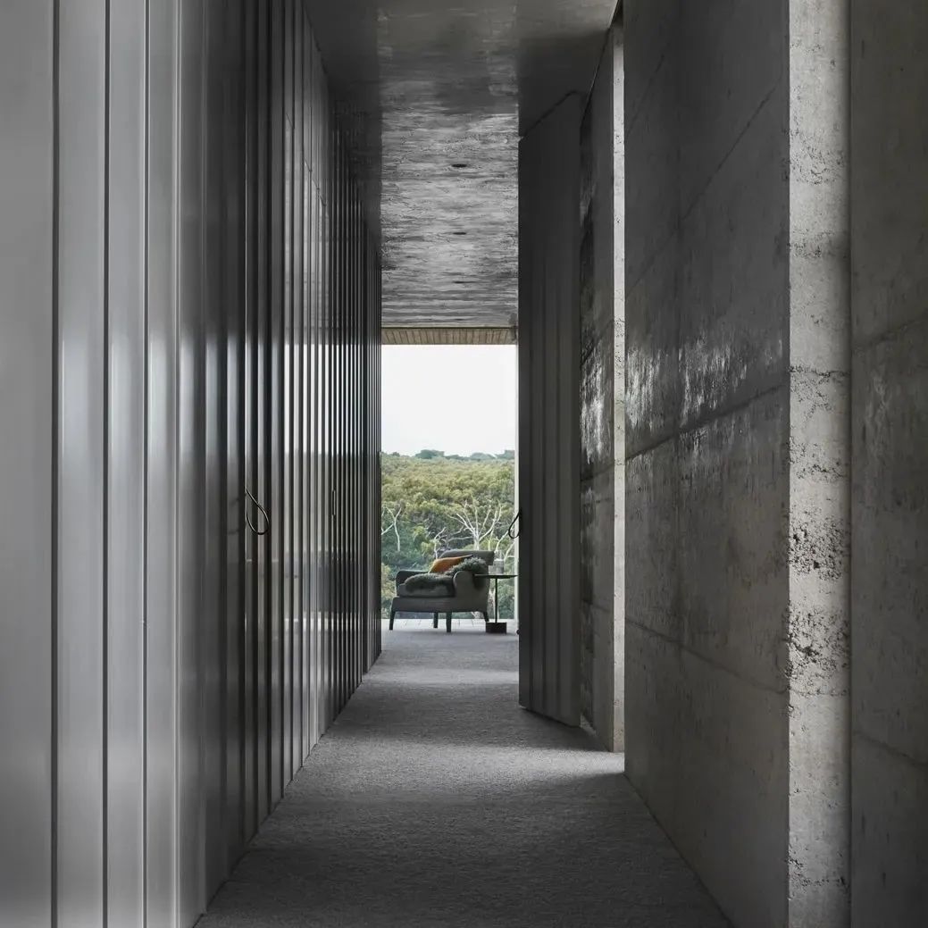 乌克兰基辅轻薄荷极简公寓丨Honcharenko Architects-31