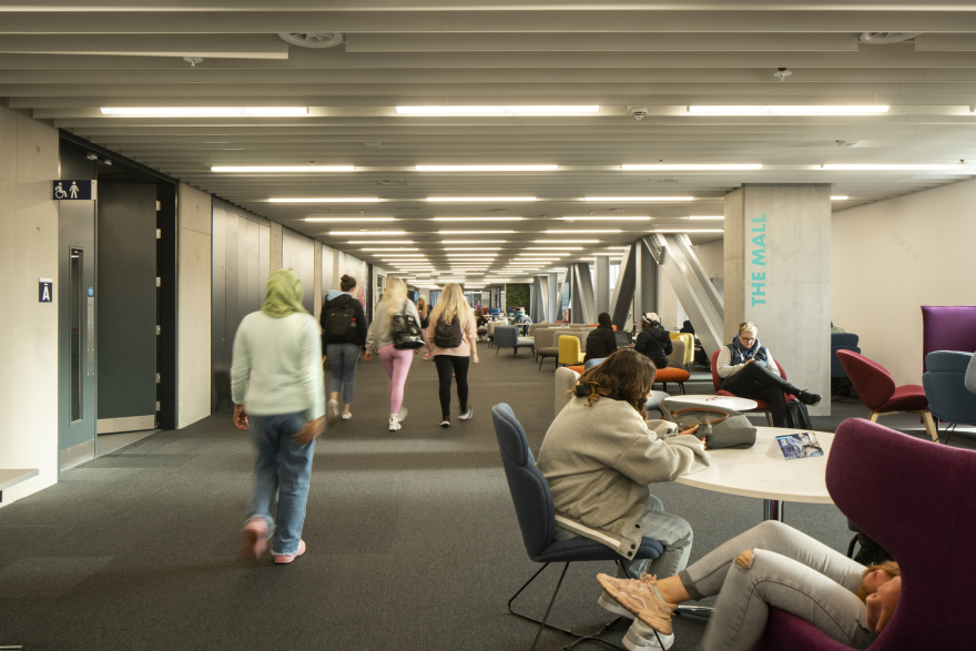 阿尔斯特大学贝尔法斯特校区丨英国贝尔法斯特丨Feilden Clegg Bradley Studio-45