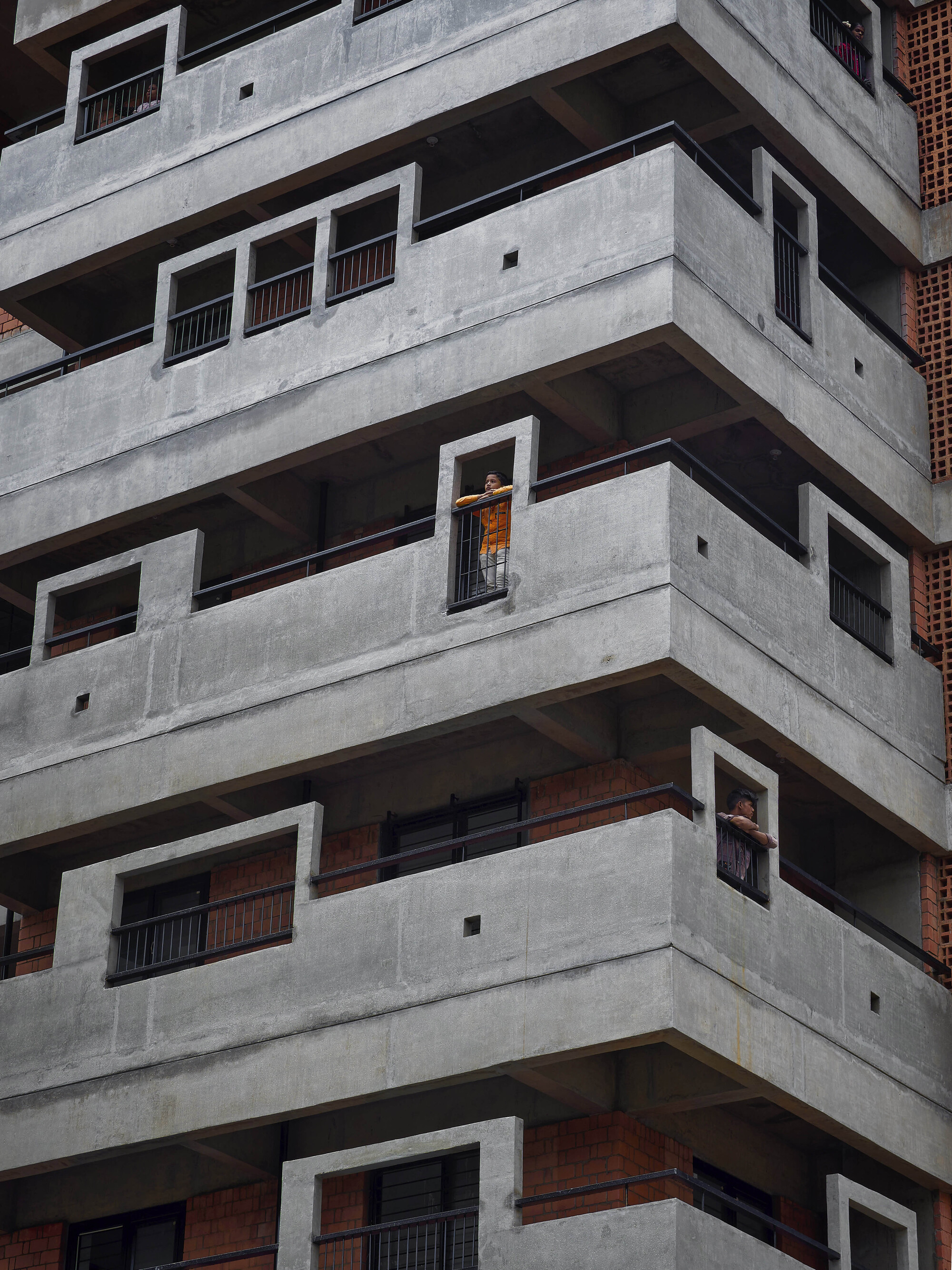 Housing Apartment at Badade Nagar / Studio Frozen Music-41