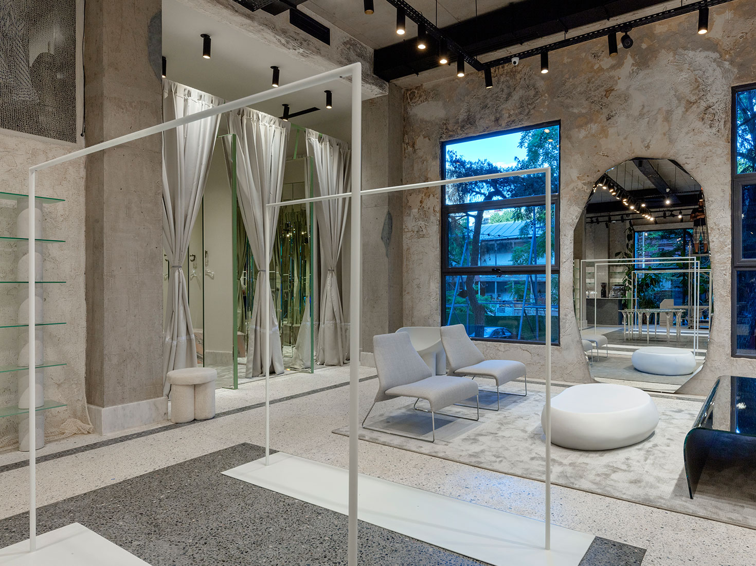 Motif Design: концептуальный бутик Anouki в Тбилиси-4