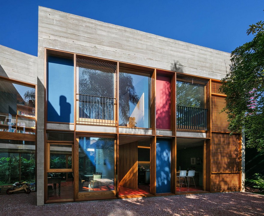 巴西圣保罗“野蛮人”混凝土住宅,树梢泳池景色迷人-15