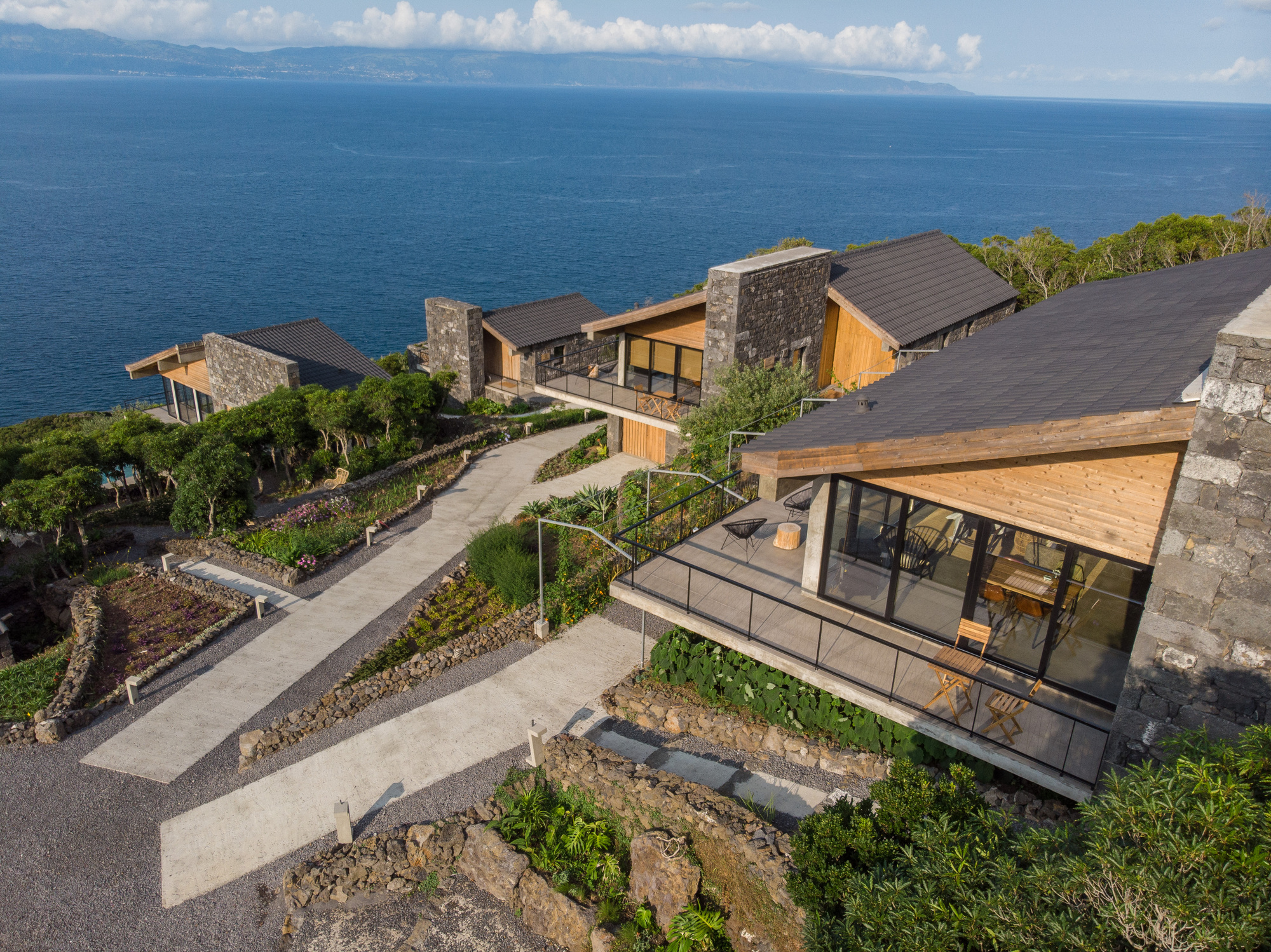 熔岩之家度假村(Resort Lava Homes)(2019)(Diogo Mega Architects)设计-47