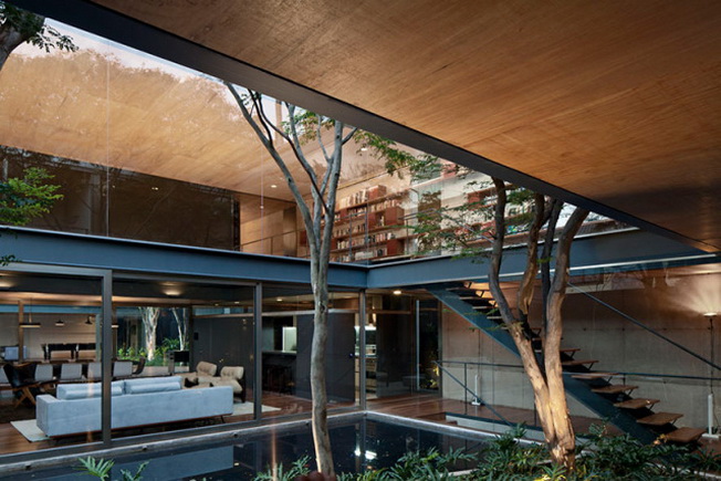 圣保罗带庭院住宅丨巴西圣保罗丨UNA Arquitetos-13