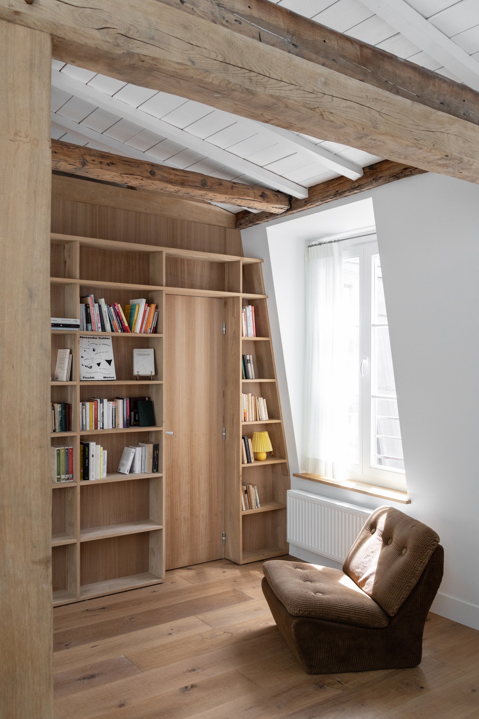 巴黎最小豪宅 | 44 平米的巧妙空间设计-13