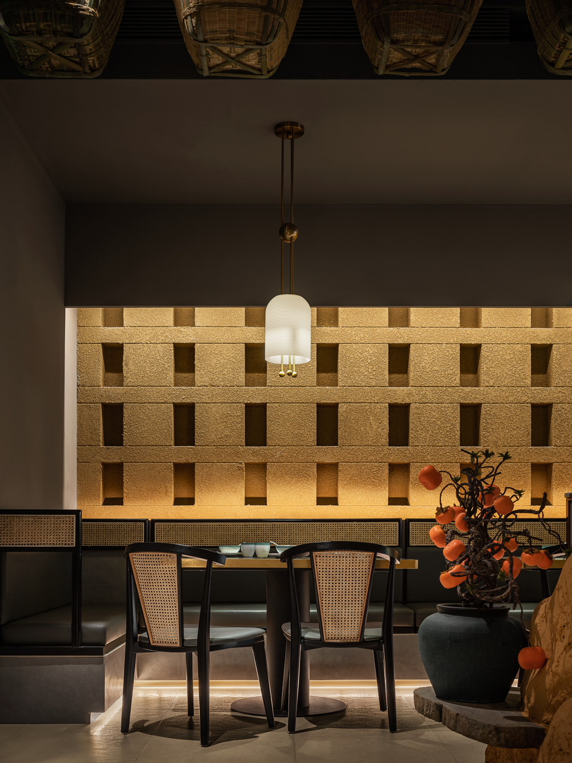 客味 2021 · 丰收客宴,现代版客家围屋餐厅设计丨艺鼎设计-32