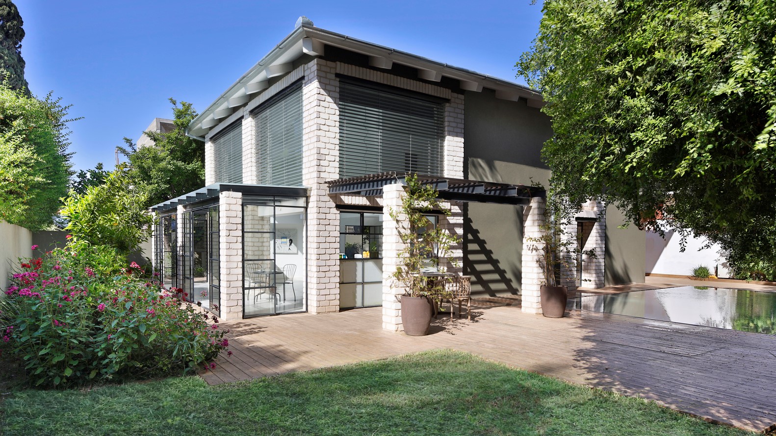 赫兹利亚·皮图亚家/Tomer Ben Dor-0