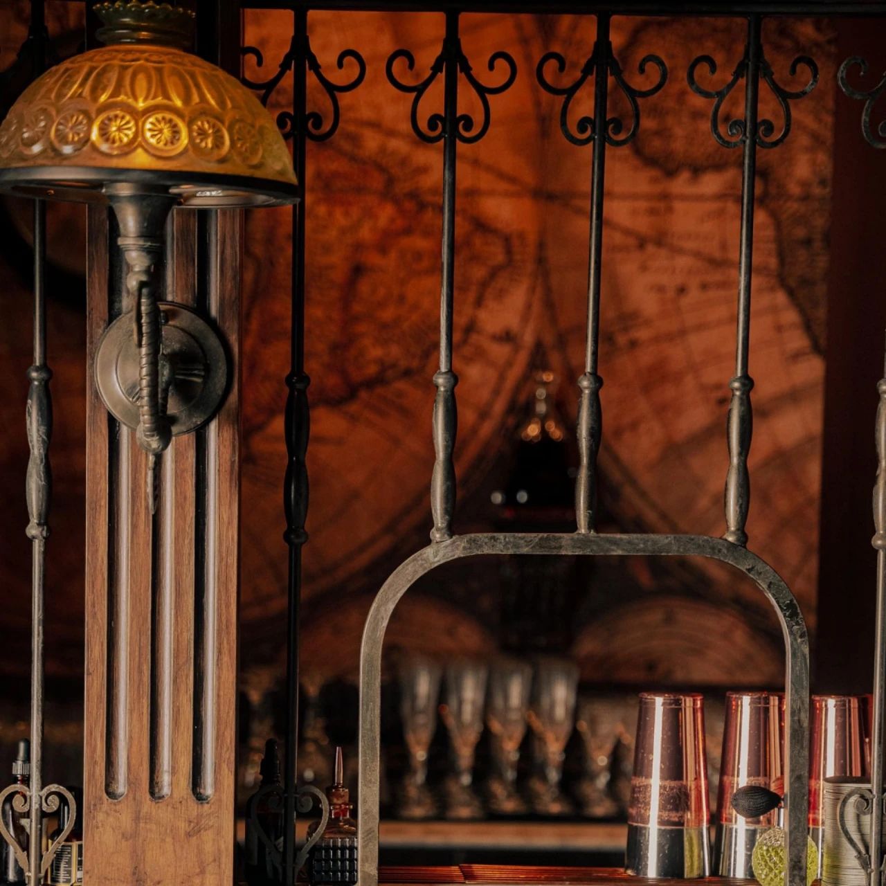 Maggie Choos 酒吧丨中国香港丨Ashley Sutton-16