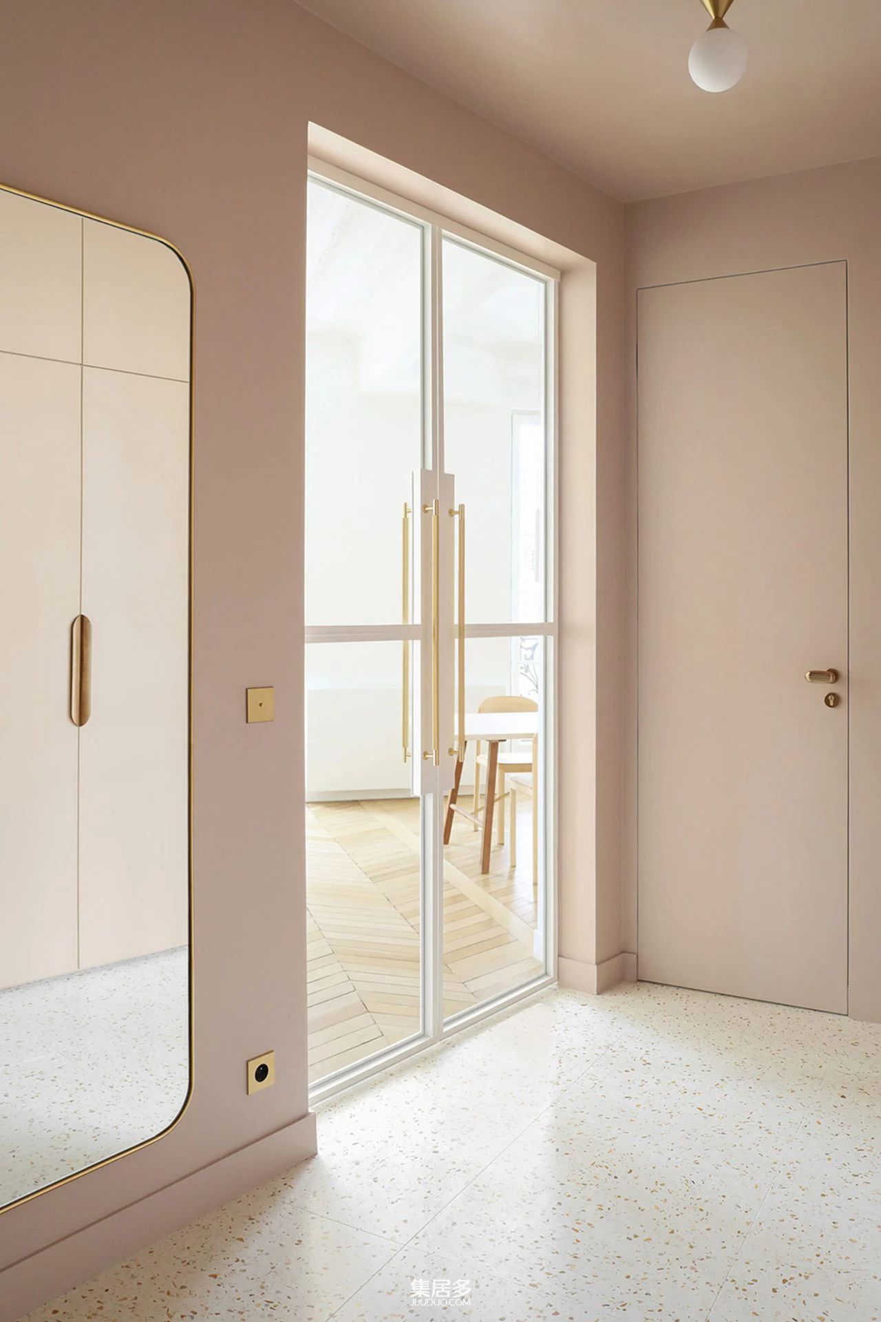 巴黎独特空间公寓设计丨法国巴黎丨和居工作室-20