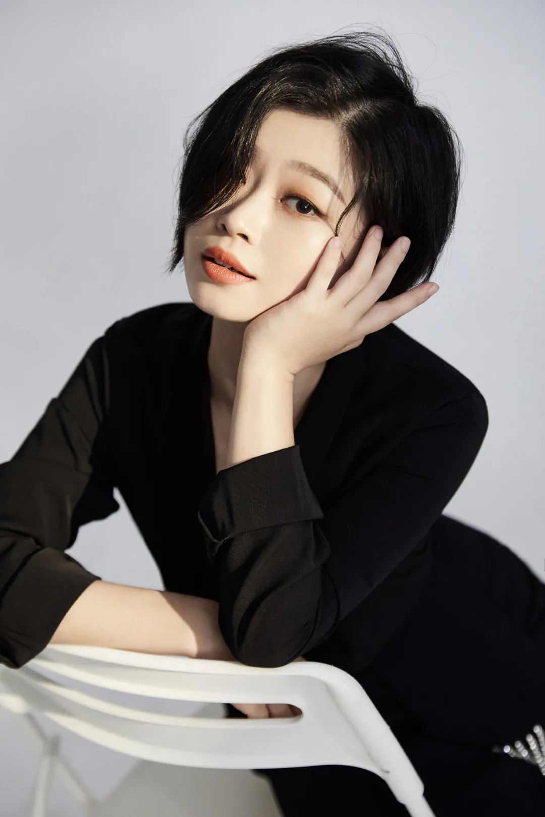 朝日涂料形象店 | 陈小只的斜切空间艺术-28