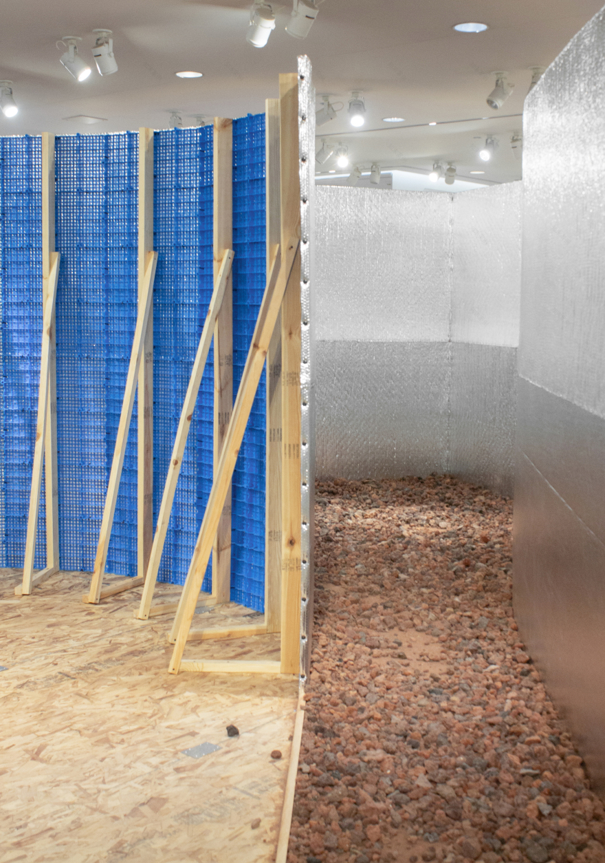 The Embellished, the Transient, and the Critical Installation / Alsar Atelier-24