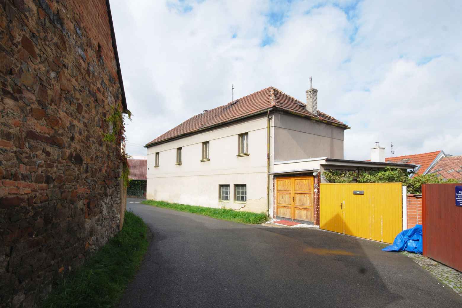 Rodinný dům v Mníšku pod Brdy – Mrva.net-32