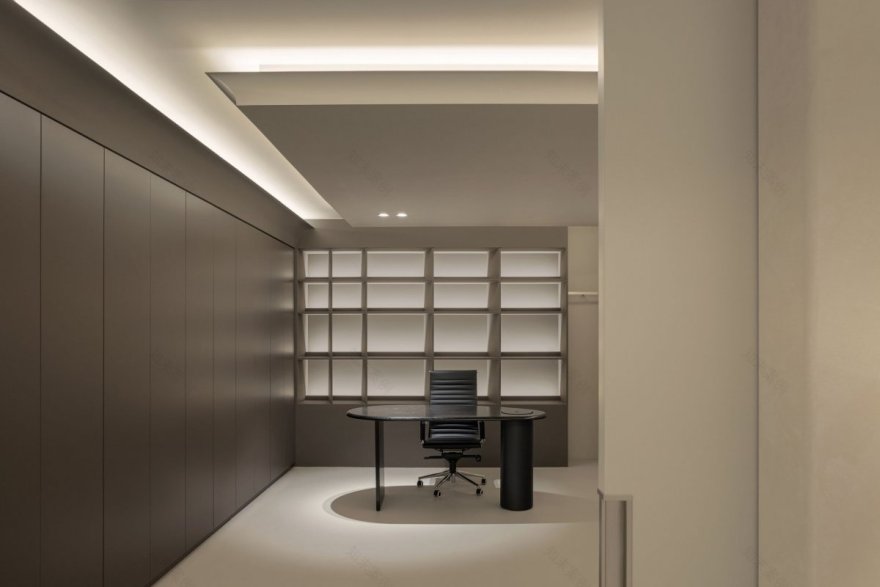 Vonestis 办公室丨Yolllley Studio-12