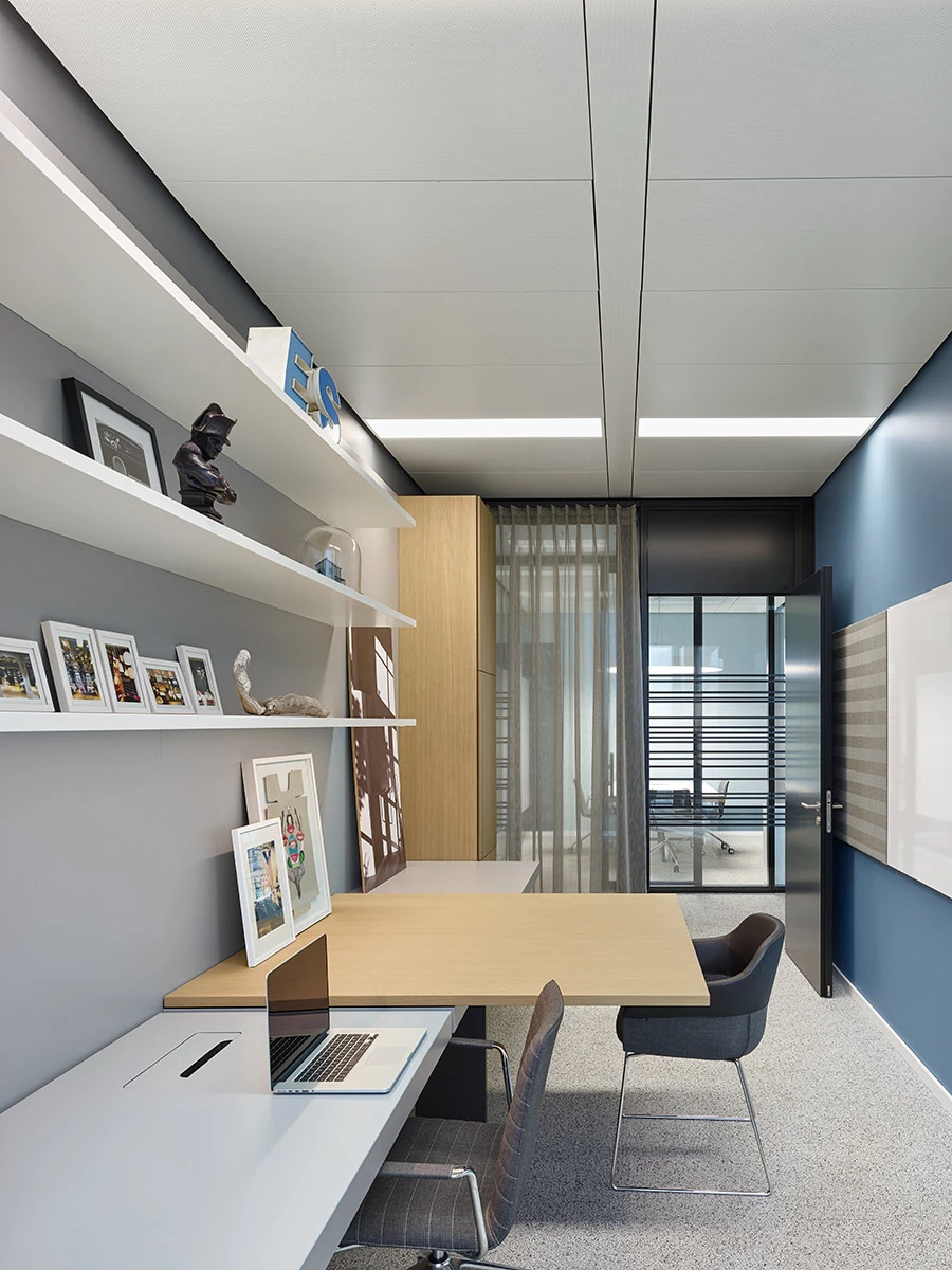 颠覆传统的德国办公室设计 · 灵动空间与个性化元素的融合-29