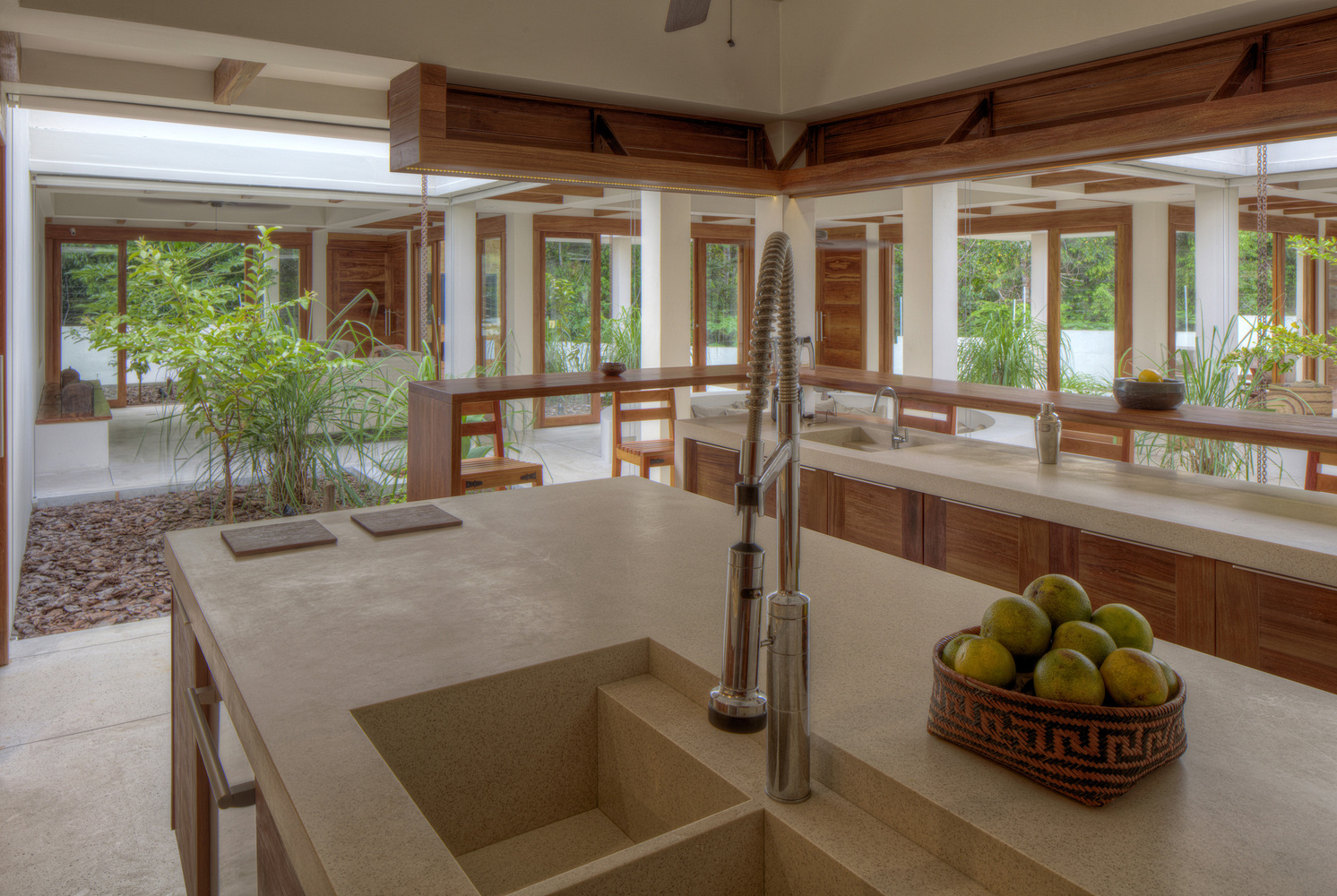 亚马逊绿意中的"Manaus House"-53