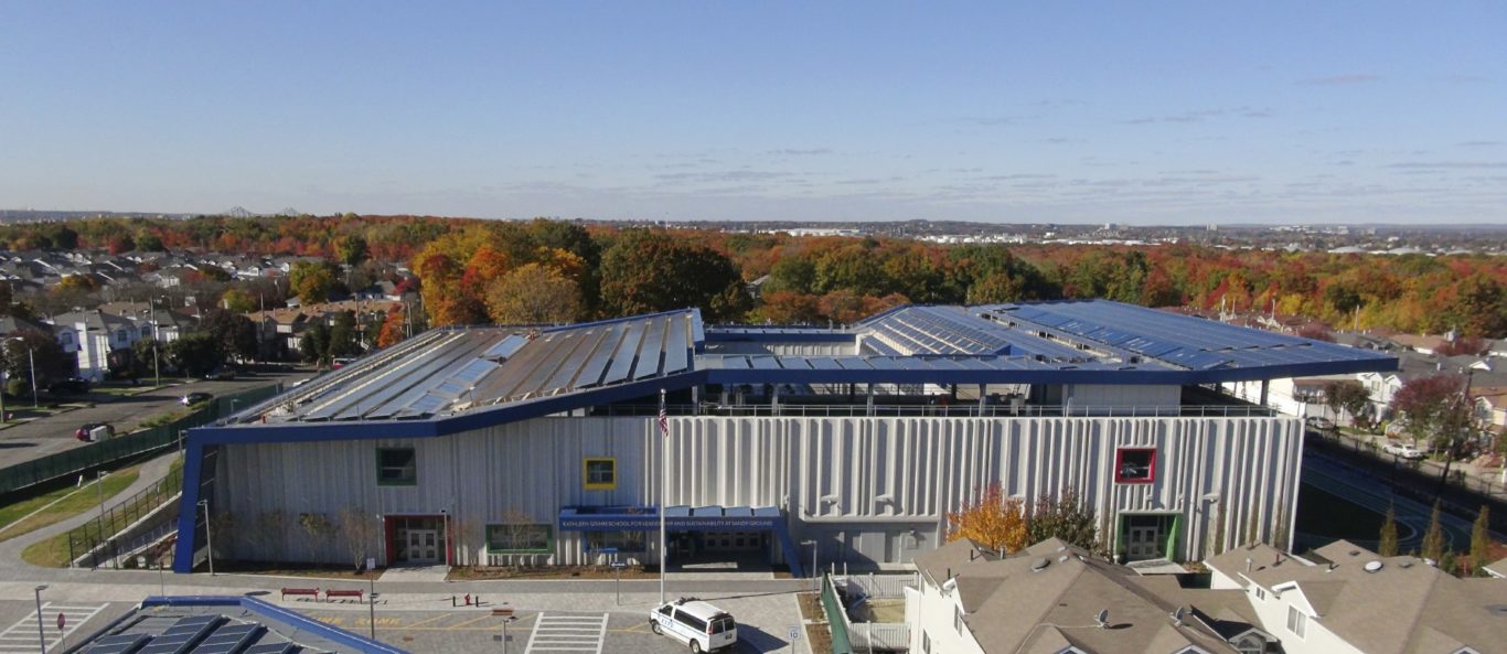 地球日50年： 用设计善待地球 - SOM-15