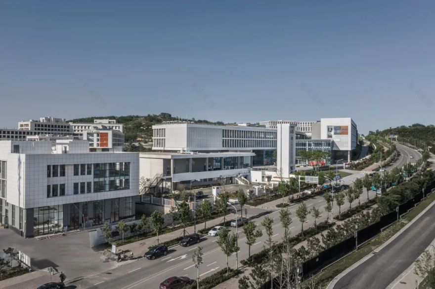 青岛西海岸新区中德应用技术学校丨中国青岛丨腾远设计-10
