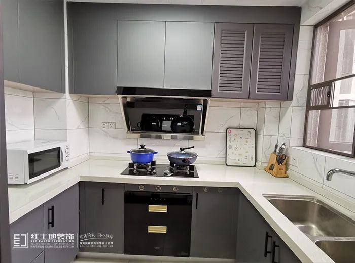 珠海华发国际商务中心现代轻奢风,冷热碰撞的优雅空间-48