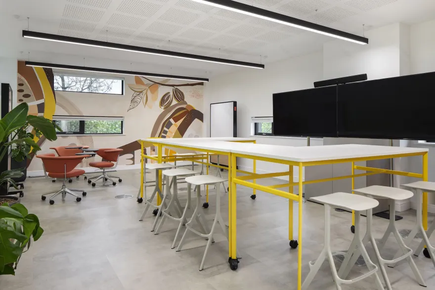 Global Food & Beverage Company Offices-16