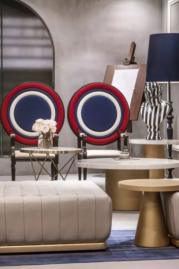 在这个令人惊叹的童话城堡办公室，我愿意天天加班！-36