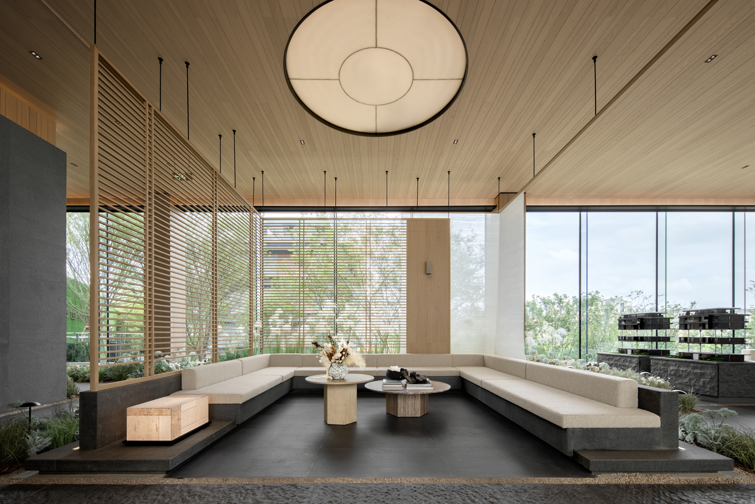 金地·湖山樾丨中国长沙丨则灵艺术×URO-47