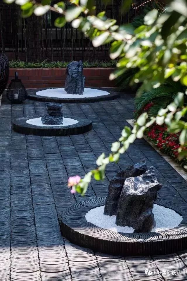 青瓦创新应用 | 传统元素的现代魅力-9