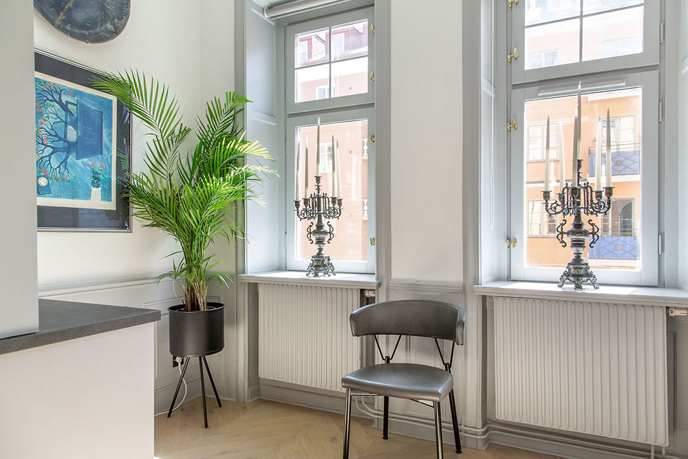 瑞典现代古典公寓的巧妙融合-18