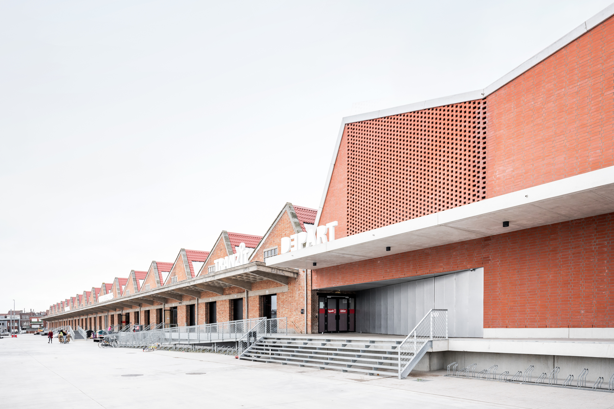 出发事件大厅丨比利时丨Barchitecten-14