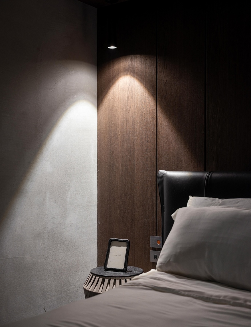 玩味 A New Day | 发型师的美学公寓,色彩与材质的激情碰撞-55