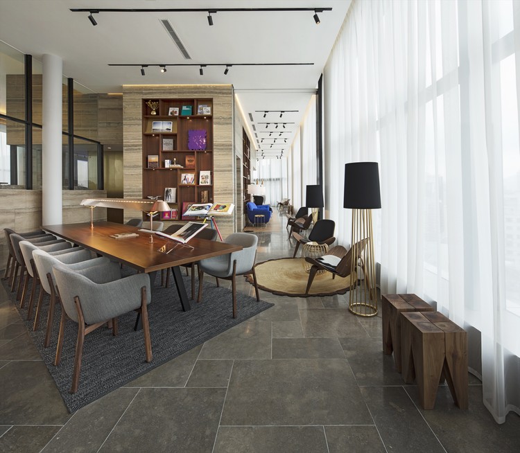 Clubhouse Mongkok Skypark  concrete-47